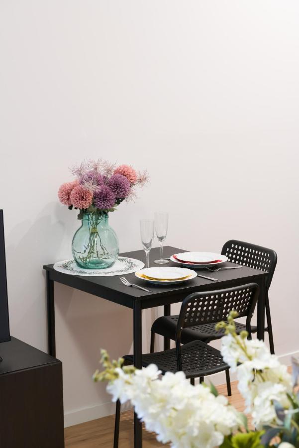 Kwiatowa Apartments Poznan City Center By Noclegi Renters Dış mekan fotoğraf